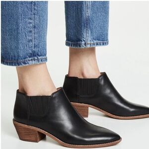 Madewell Black Leather Ankle Chelsea Boots